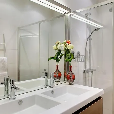 Apartment In A Great Location Close To The Eiffel Tower
