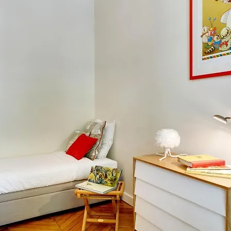 Apartment In A Great Location Close To The Eiffel Tower *